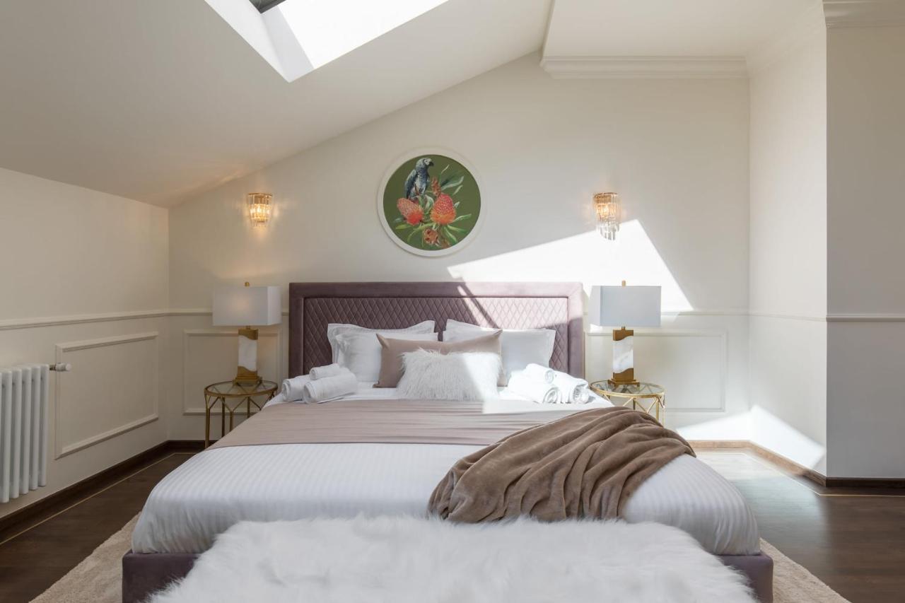Han Holt Old Town Luxury 2*
